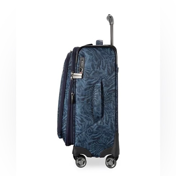 Ricardo Hardside Avalon 22.5" Lightweight Carry On Spinner Luggage suitcase - Picture 10 of 16